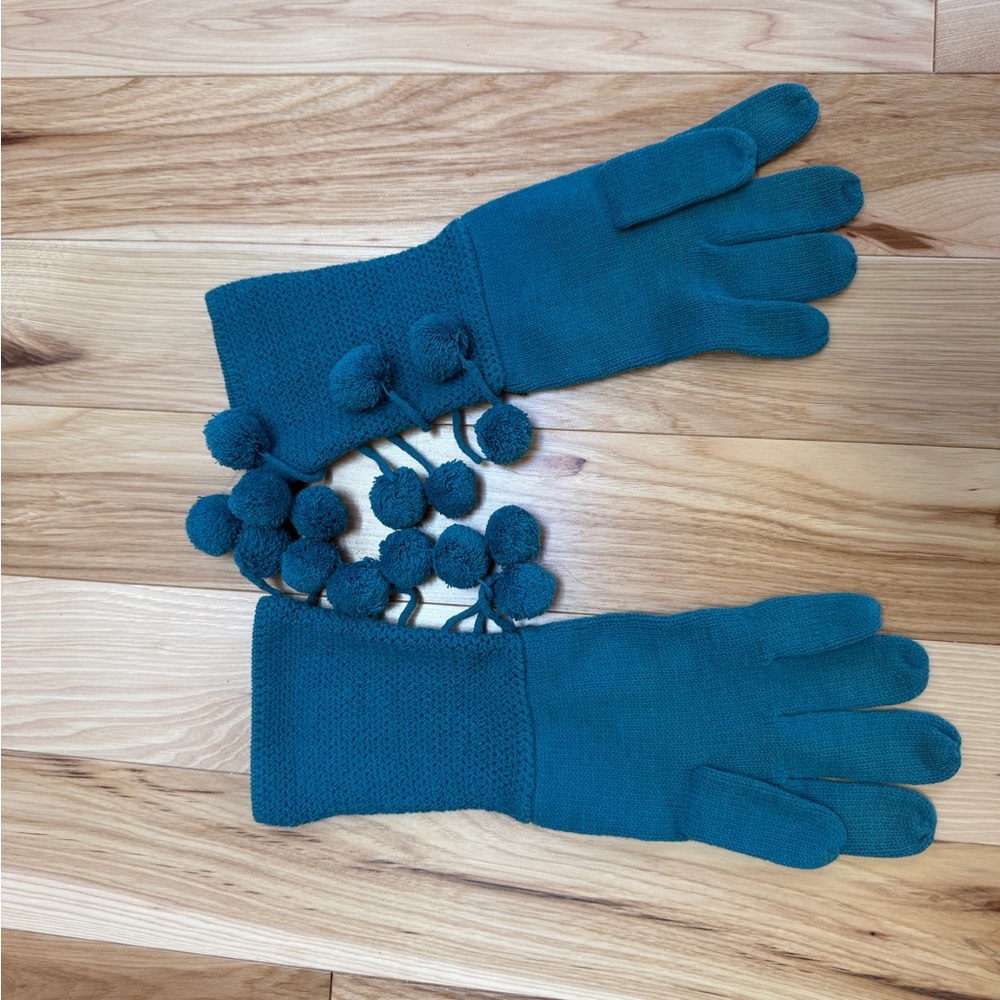 Elegant Teal Pom-Pom Women's Gloves
